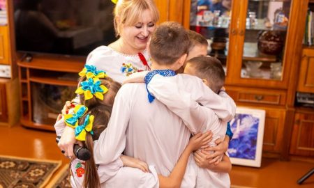Марганецька і ще дві громади області отримали допомогу від Фонду першої леді Олени Зеленської