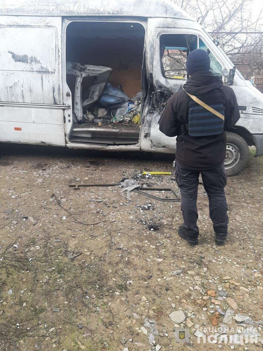 Поранено жінку і значні руйнування: про наслідки обстрілів Нікопольщини розповіли у поліції