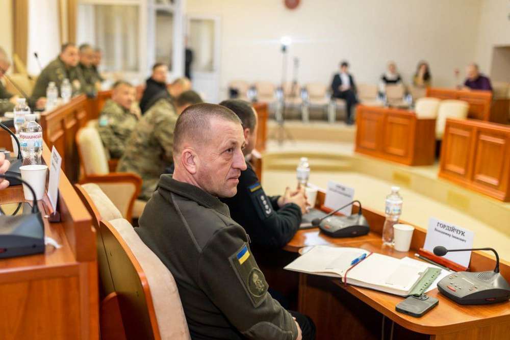 Говорили про захист Нікопольщини: відбулося засідання Ради оборони Дніпропетровської області