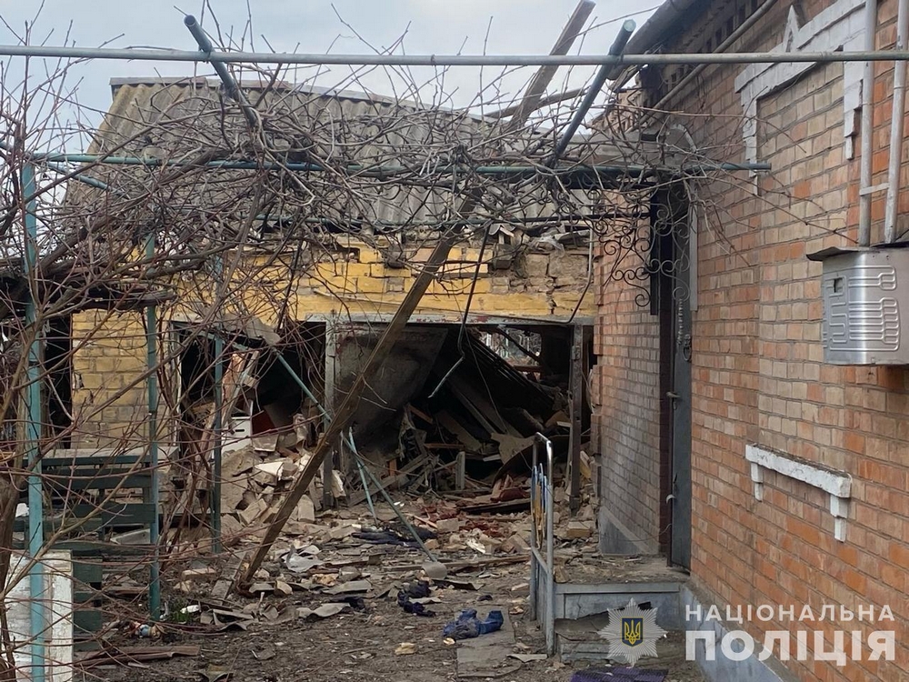 В одному з сіл поранено мешканця Нікополя: поліція розповіла про наслідки обстрілів 29 лютого