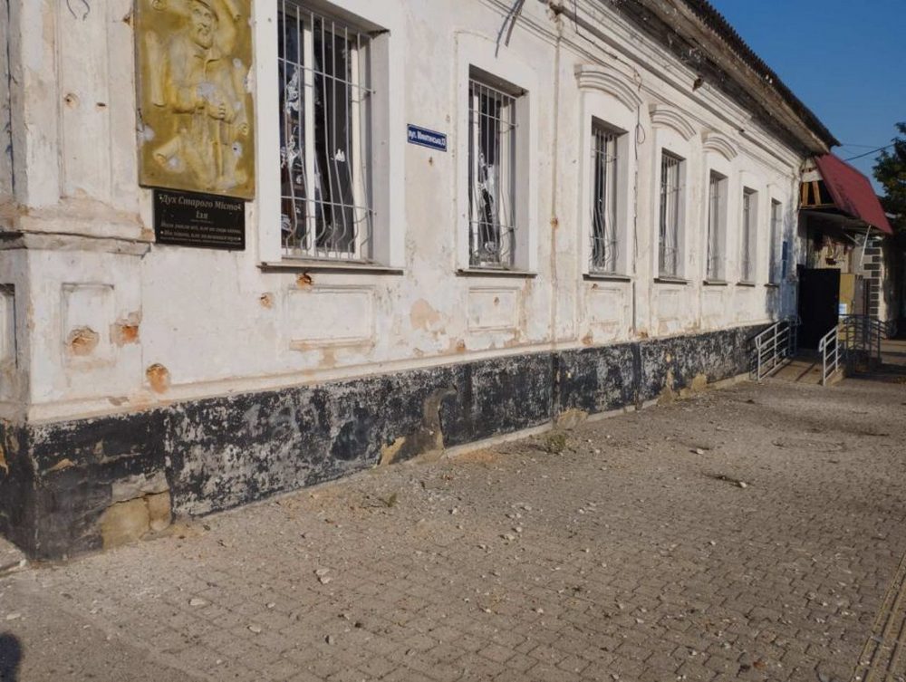 На Нікопольщині через обстріли постраждали 14 пам'яток культурної спадщини