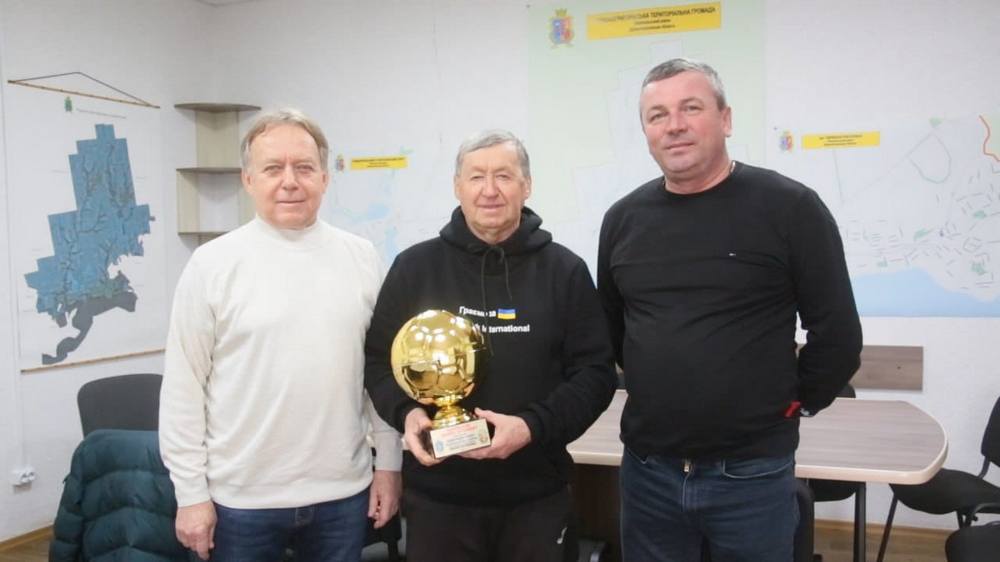 Найкращий тренер Нікопольщини отримав премію Григорія Варжеленко