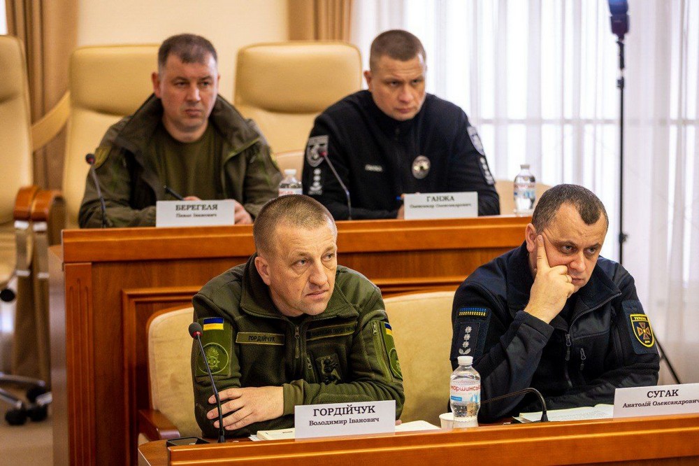«Зараз не час зволікань»: знову збиралася Рада оборони Дніпропетровщини