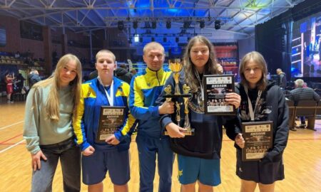 Юні боксери з Дніпропетровщини вибороли три медалі на Чемпіонаті України
