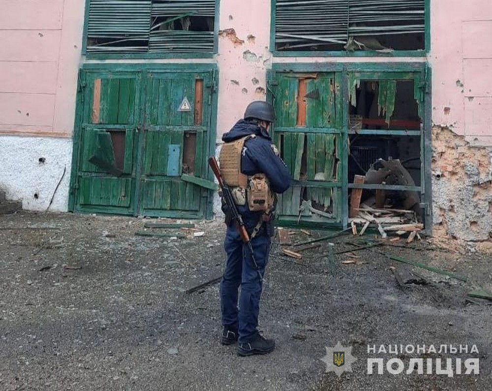Дронами та артилерією по Нікопольщині: поліція розповіла про наслідки обстрілів