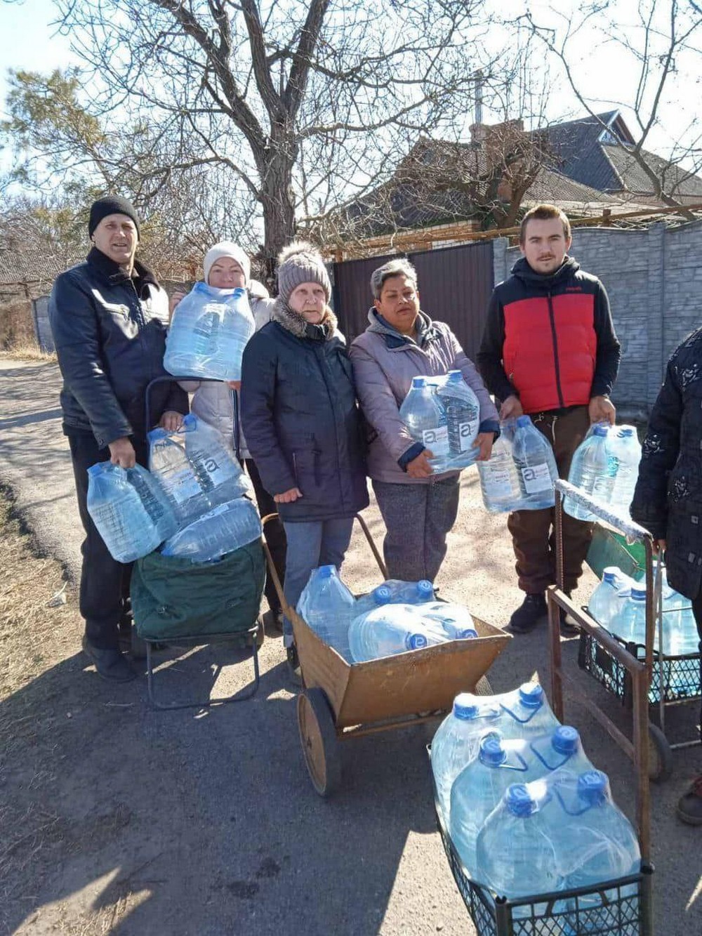 Гуманітарна допомога на Нікопольщині на цьому тижні: фотозвіт від Євтушенка