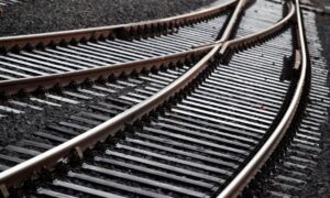 На Дніпропетровщині потяг збив на смерть 17-річного хлопця – ЗМІ