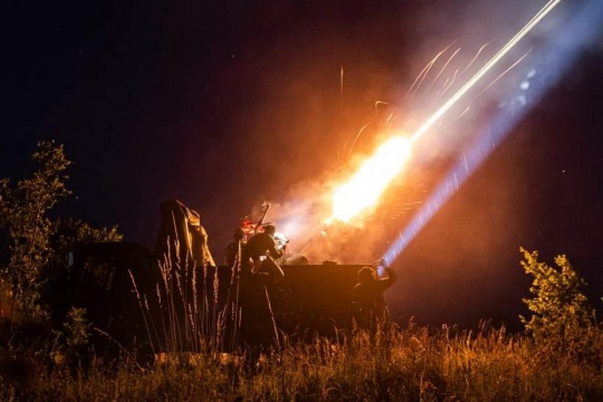 Атака дронами, обстріл Нікополя і Покровської громади – як пройшла ніч 9 квітня на Дніпропетровщині