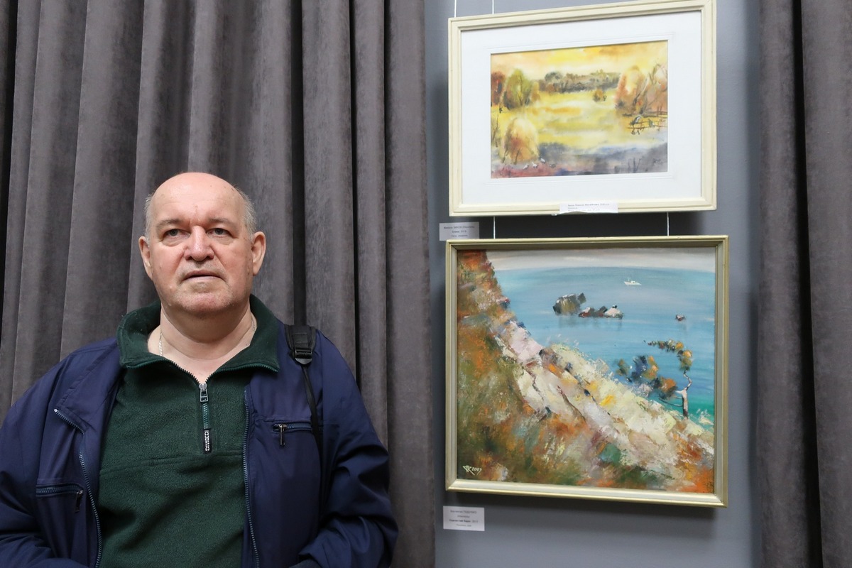 Митці з Нікополя подарували  свої картини Дніпровському художньому музею