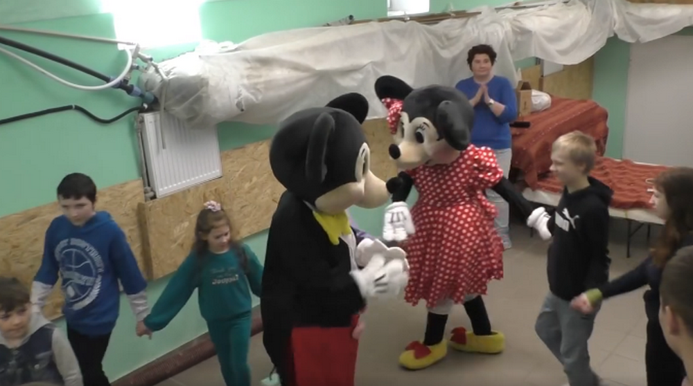 В укритті Нікопольської дитячої лікарні пройшло свято для дітей (відео)