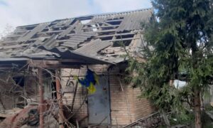 Армія РФ масовано атакувала Нікополь: побито житло і енергетичне обладнання, сталася пожежа