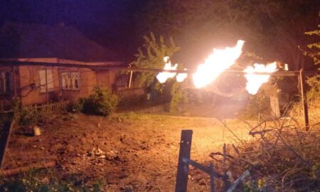 На Нікопольщині зайнявся газогін внаслідок обстрілів, у Синельниківському районі впали уламки ракети