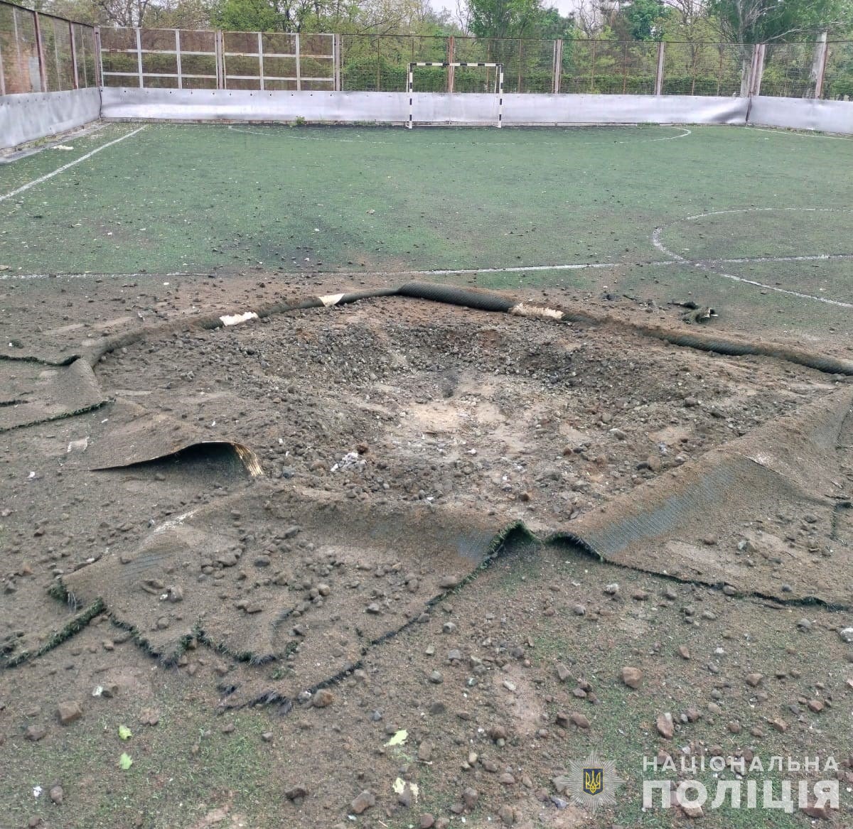 Постраждало і футбольне поле: поліція розповіла про наслідки обстрілів Нікопольщини