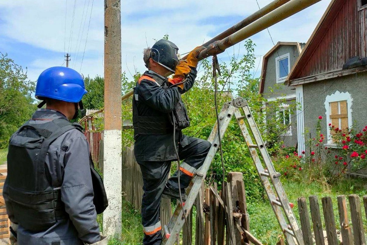 На Нікопольщині газовики відновлюють мережі після ворожих обстрілів