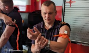 Рятувальники Нікопольщини вчилися надавати домедичну допомогу в умовах бойових дій