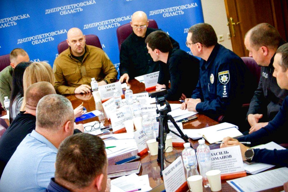 на Дніпропетровщині обговорили проблему нелегальної торгівлі підакцизними товарам