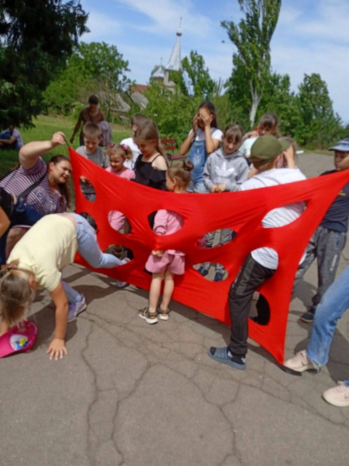 Благодійники влаштували свято для дітей у Червоногригорівській громаді