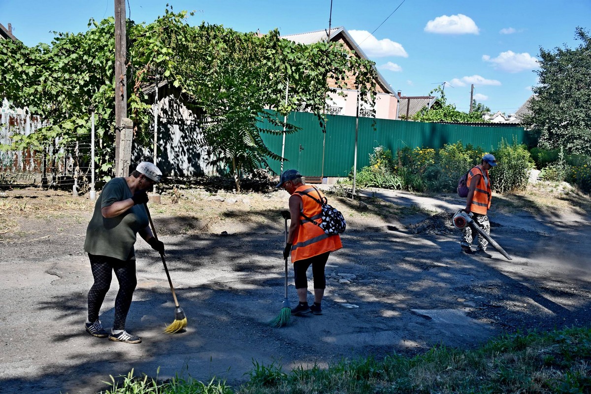 «Чистота у місті – це символ незламності Нікополя» - Олександр Саюк про роботу комунальників