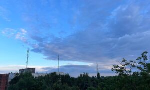Після ясного ранку небо затягне хмарами: погода у Нікополі 21 червня
