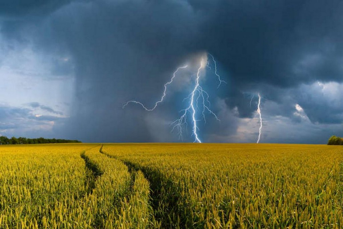 Мешканців Нікополя попередили про метеорологічне явище: рівень небезпечності жовтий