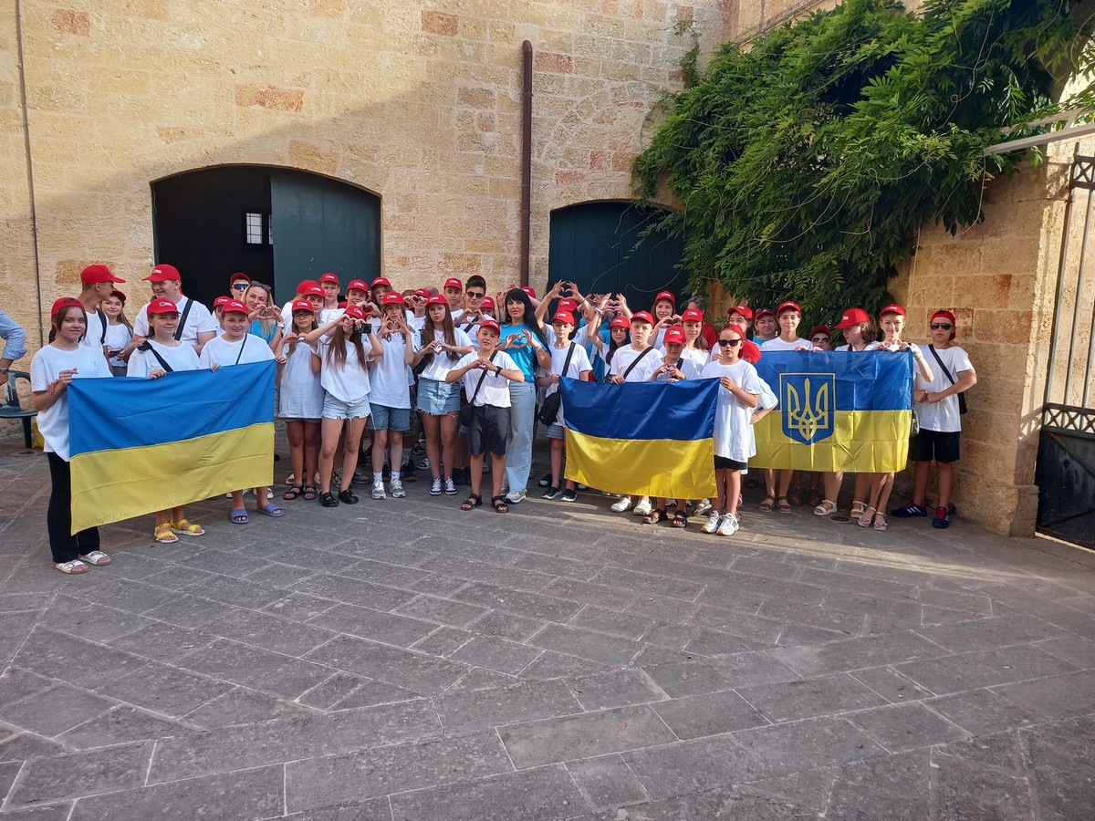 19 творчо обдарованих дітей з Нікополя відпочили в Італії (фото, відео)