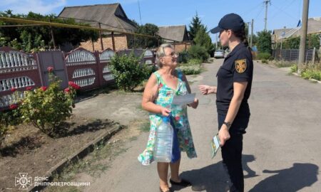 Мешканців Нікопольщини просять скошувати суху траву біля будинків (фото)