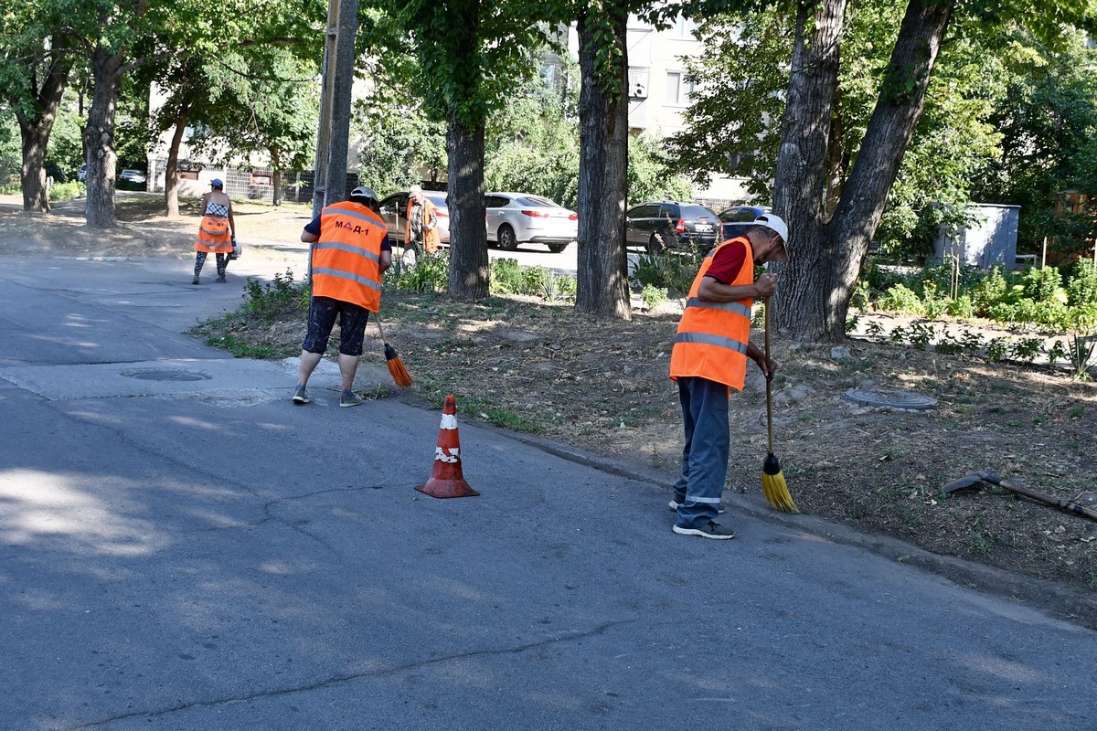 У Нікополі під обстрілами