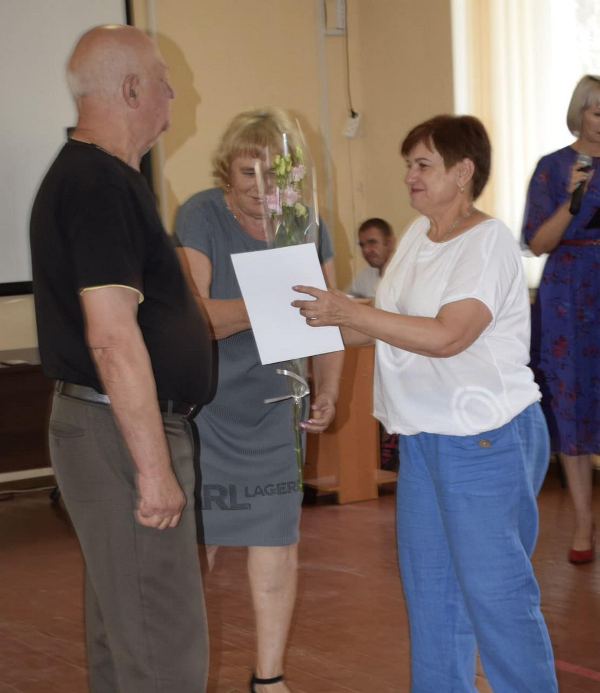 У Мирівській громаді привітали медиків із професійним святом, який відзначається сьогодні, 27 липня. Урочистості пройшли напередодні.