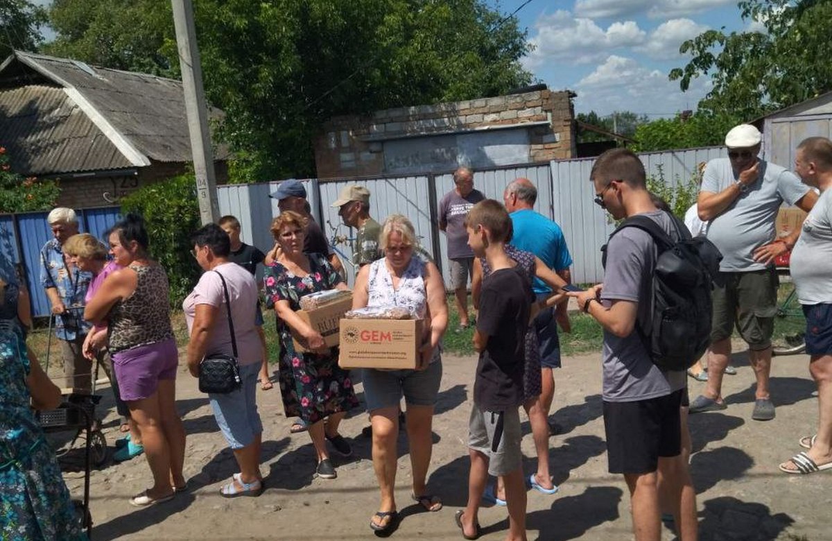 Гуманітарна допомога у Марганці: що видавали людям протягом тижня 1 Гуманітарна допомога у Марганці