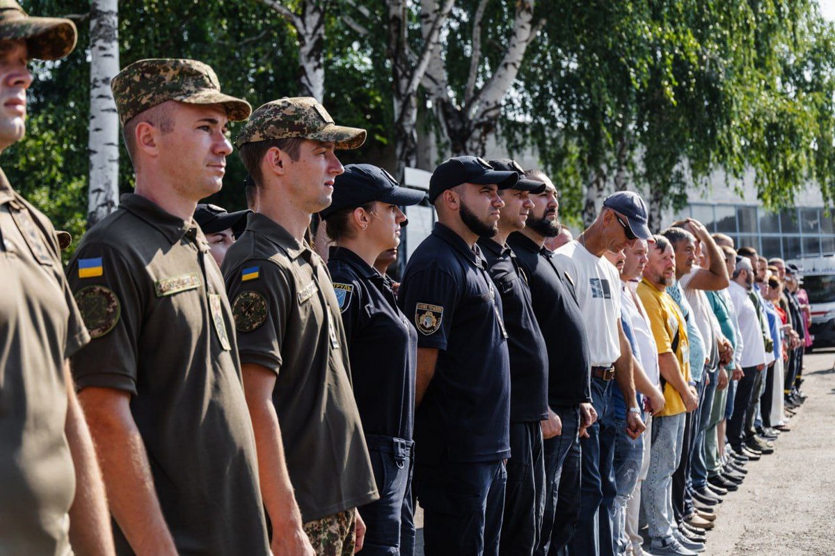 Залишаються поруч попри все: на Дніпропетровщині відзначено тих, хто тримає тил