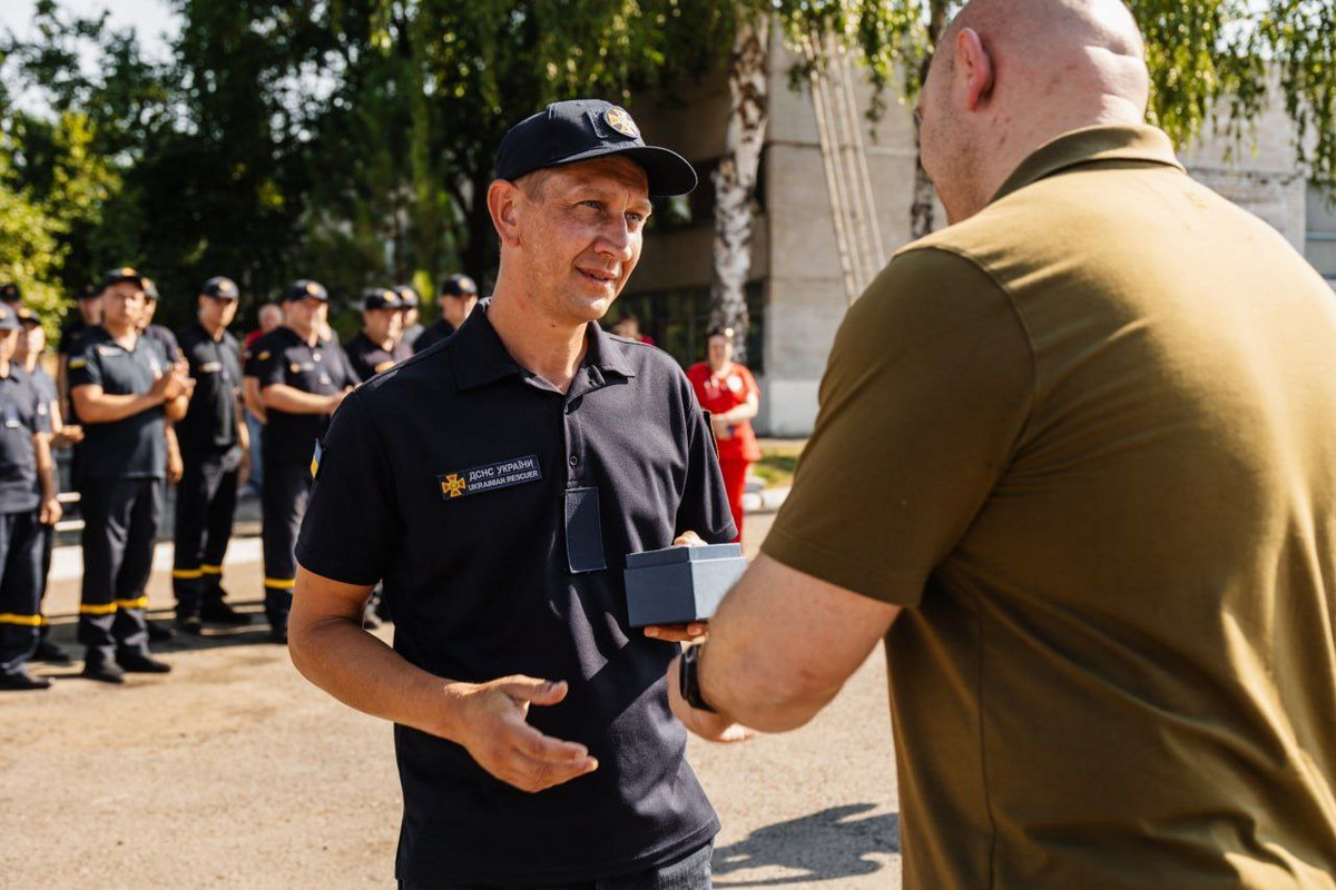 Залишаються поруч попри все: на Дніпропетровщині відзначено тих, хто тримає тил