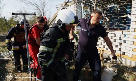 Наслідки ворожої атаки по Дніпропетровщині  показали рятувальники (фото)