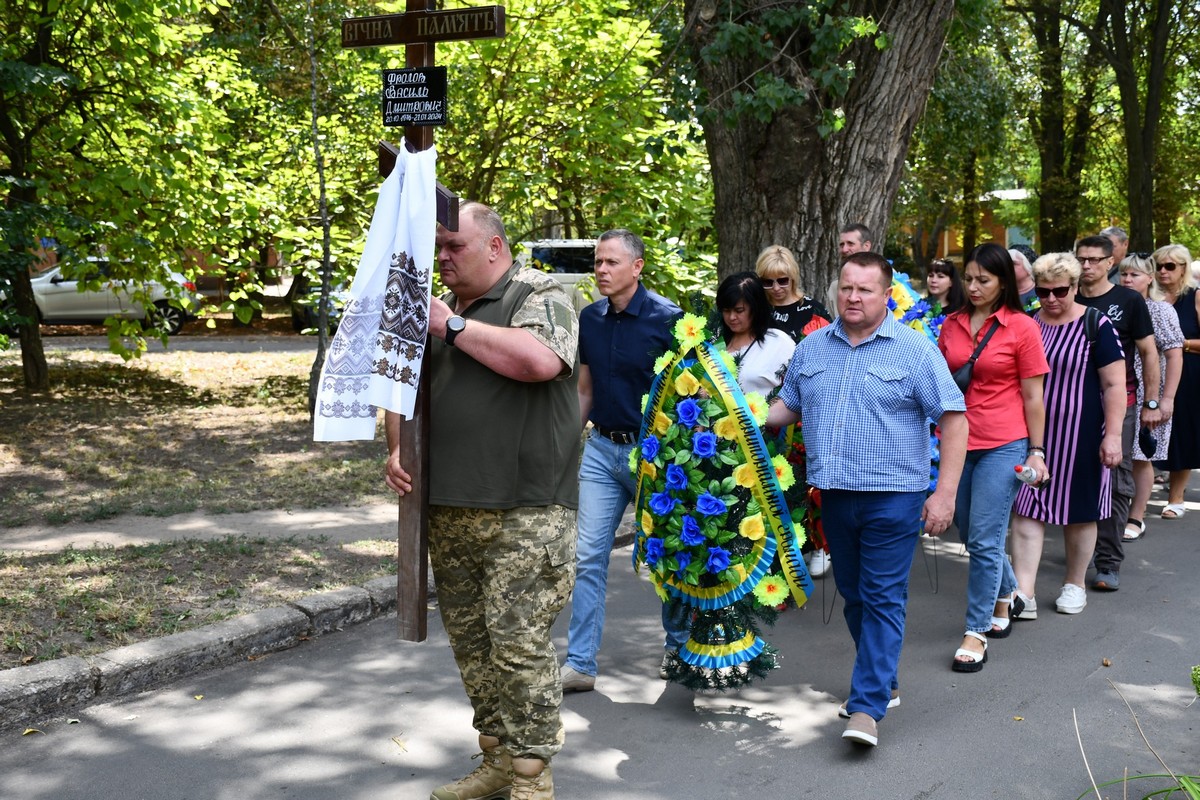 Нікополь провів в останню путь полеглого Захисника