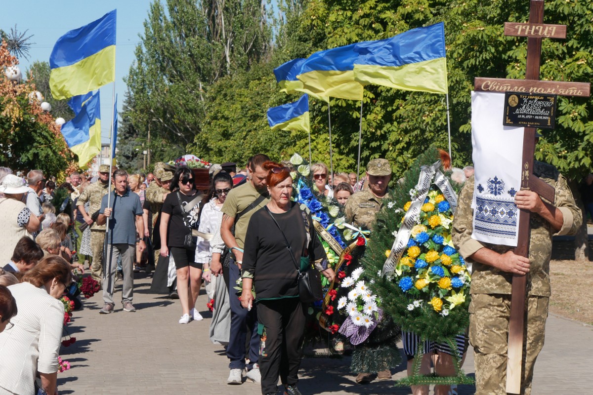 Покров сьогодні провів у останню путь начальника кар’єру, який загинув на війні