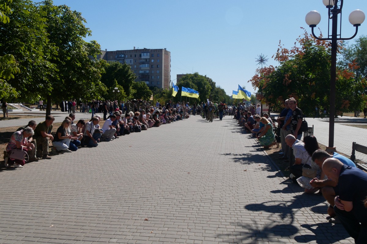 Покров сьогодні провів у останню путь начальника кар’єру, який загинув на війні