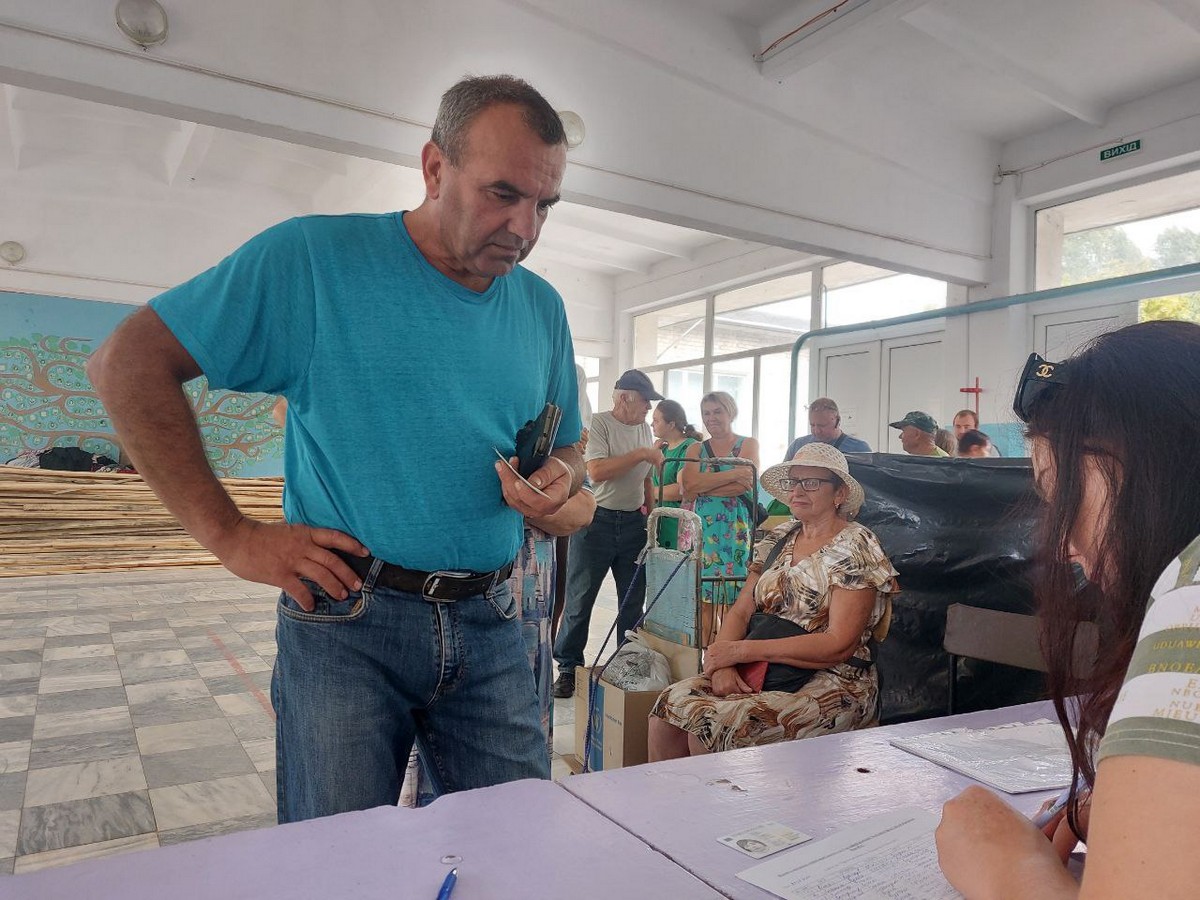 У Червоногригорівській громаді сьогодні роздавали продовольчі набори (фото)