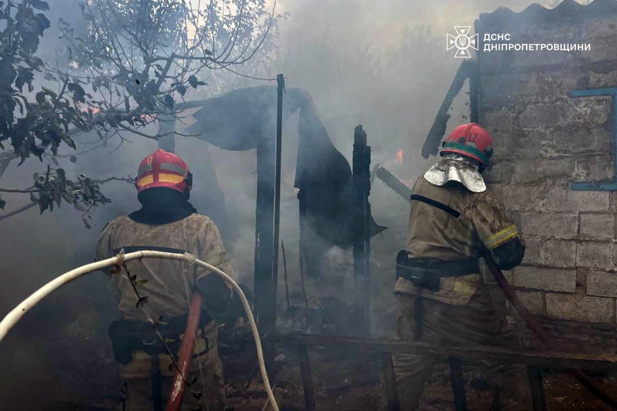 Катастрофічні наслідки пожеж: за добу вигоріло 172 га екосистем і троє людей постраждали на Дніпропетровщині (фото)