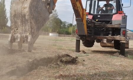 В селі Чумаки на Нікопольщині розпочали бурити свердловину: мешканці матимуть питну воду