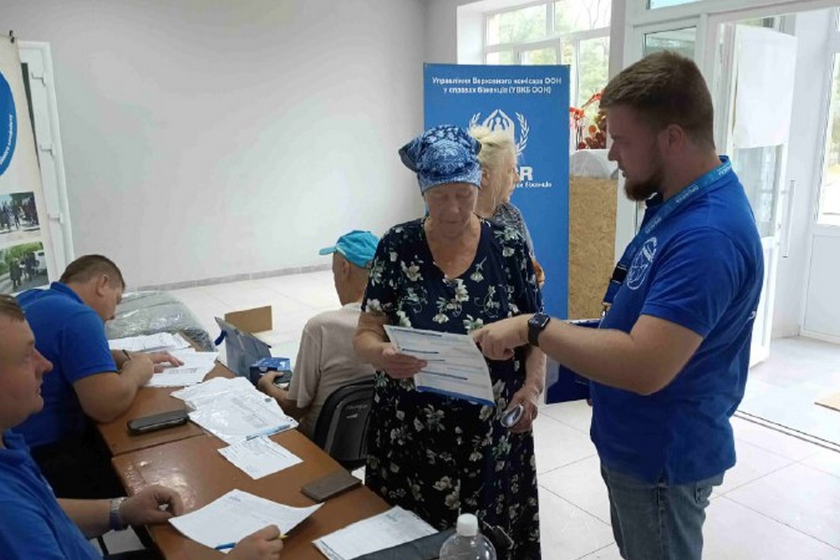 постраждалим від обстрілів нікопольцям надали безкоштовно будівельні набори