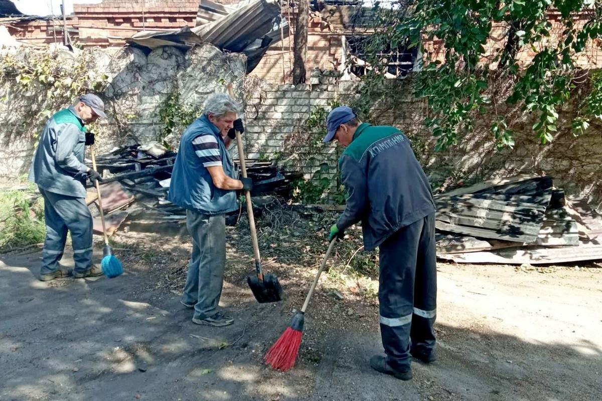  Терор Нікополя продовжується - ворог руйнує житло містян: фото