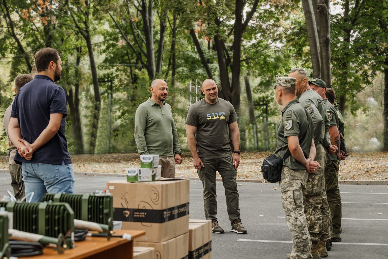 Дніпропетровщина передала військовим чергову партію допомоги (фото) 8