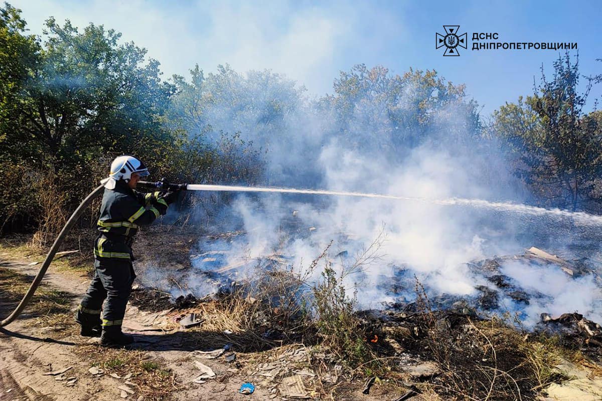 На Дніпропетровщині вигоріло понад 35 га екосистем протягом доби (фото) 2