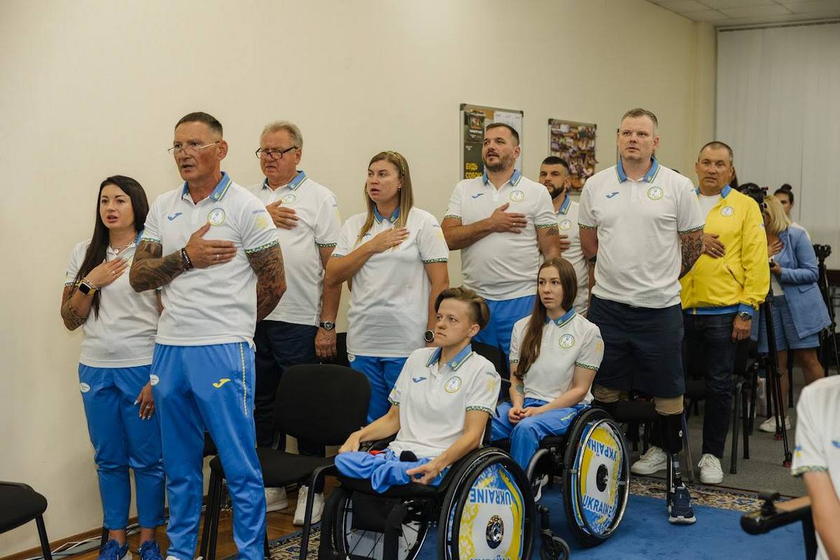 Начальник Дніпро ОВА зустрівся з чемпіонами 3