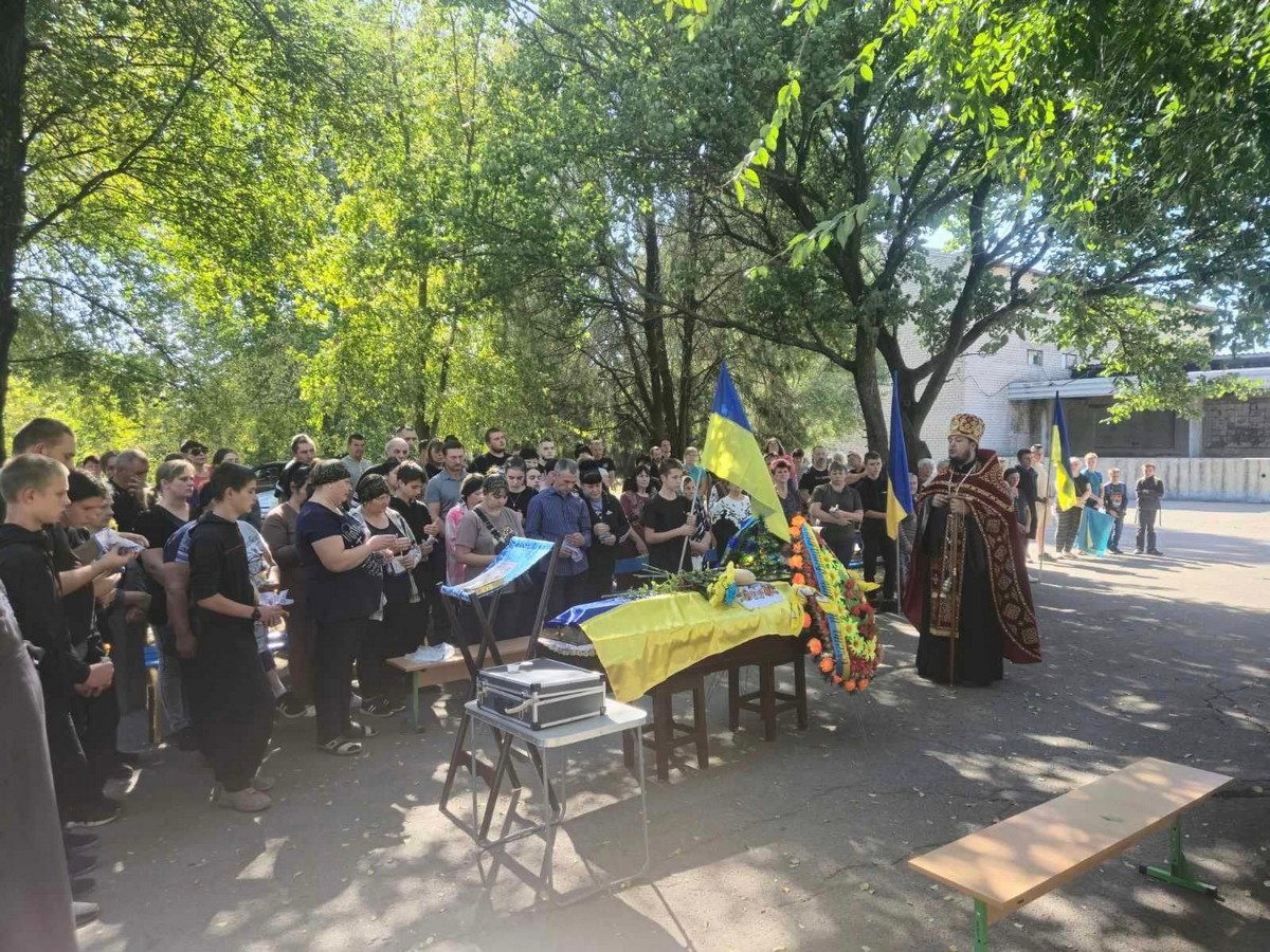 Нікопольщина втратила 21-річного Захисника: загинув Помолєв Віталій з Веселого 1 Нікопольщина втратила 21-річного Захисника: загинув Помолєв Віталій з Веселого