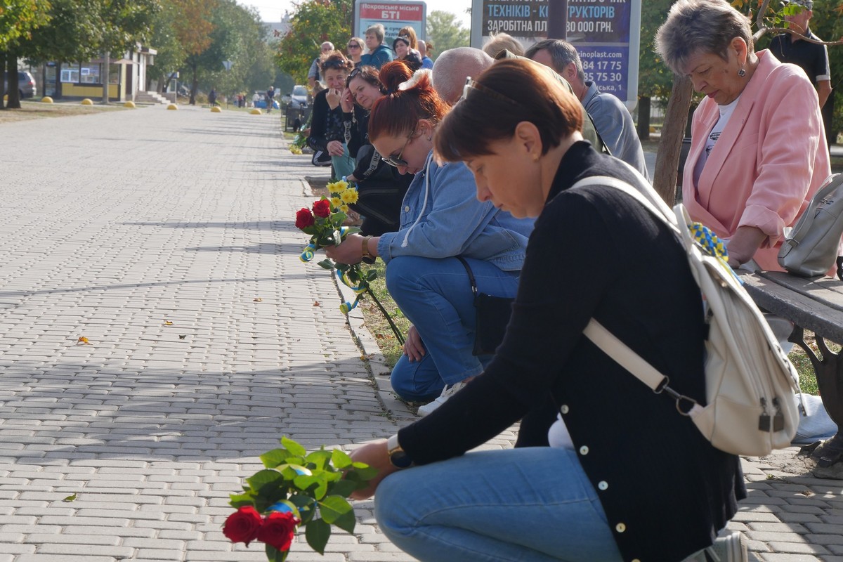 Покров провів в останню путь полеглого Захисника 3