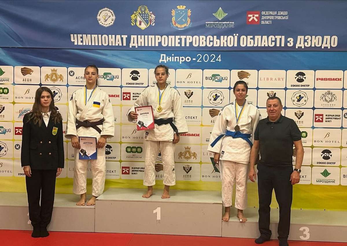 Спортсмени з Нікополя здобули призові місця на обласному чемпіонаті з дзюдо 1 Спортсмени з Нікополя здобули призові місця на обласному чемпіонаті з дзюдо 2