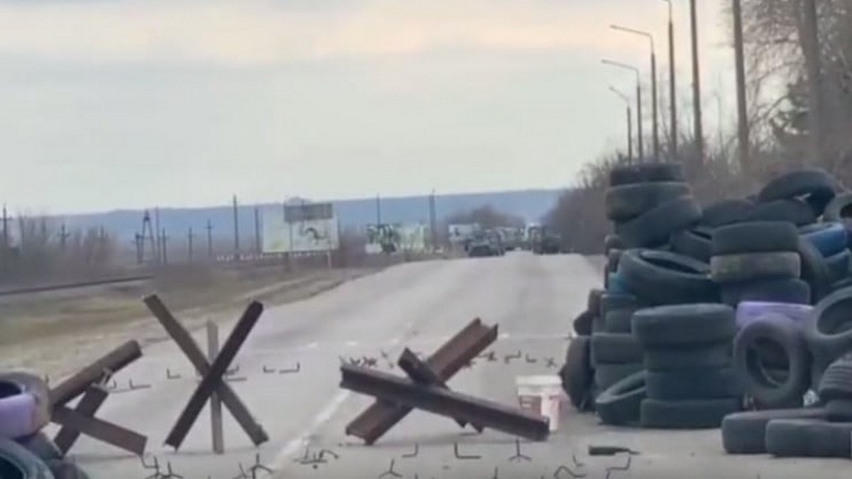 «Одразу пішли на ЗАЕС усією колоною»: як енергодарці намагалися не пустити ворога до міста у березні 2022 року