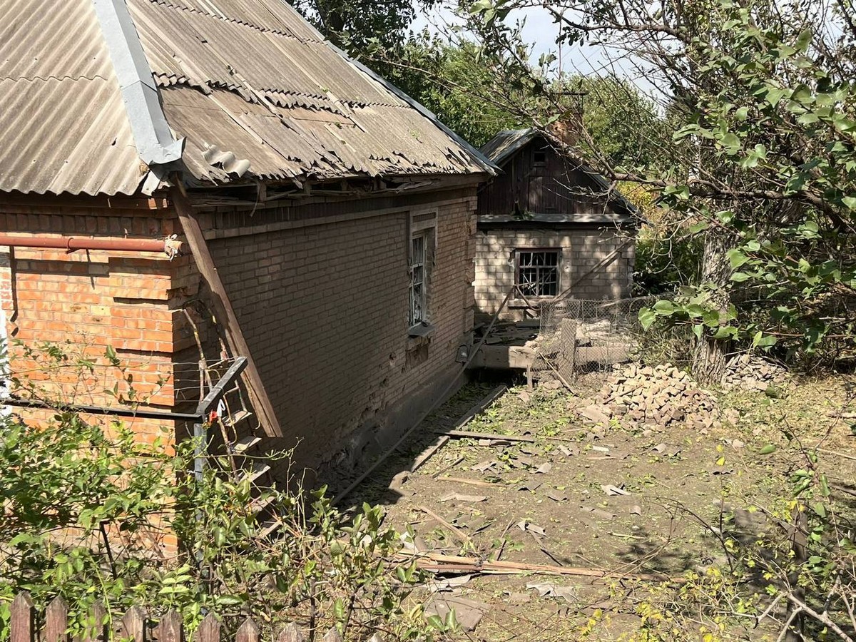 Три громади Нікопольщини були під ударом ворога сьогодні: люди отримали поранення в голову