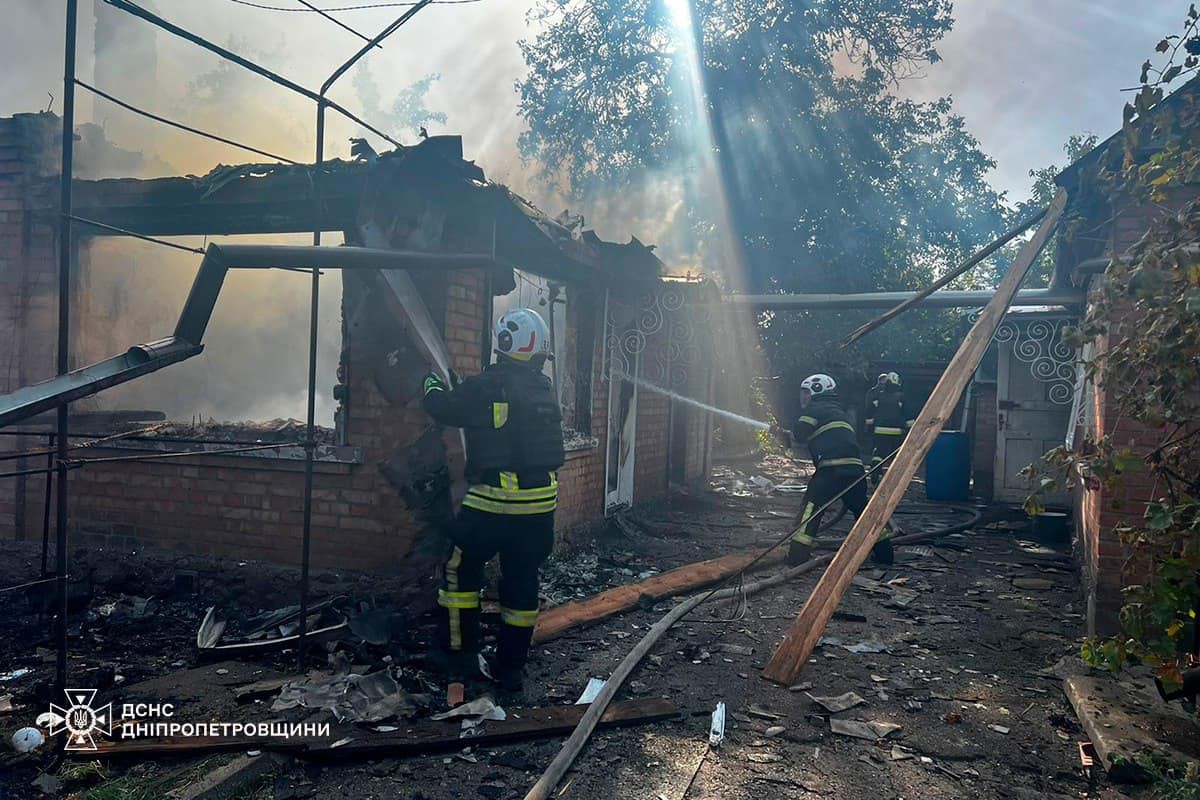 Окупанти зруйнували будинок у Марганці сьогодні 