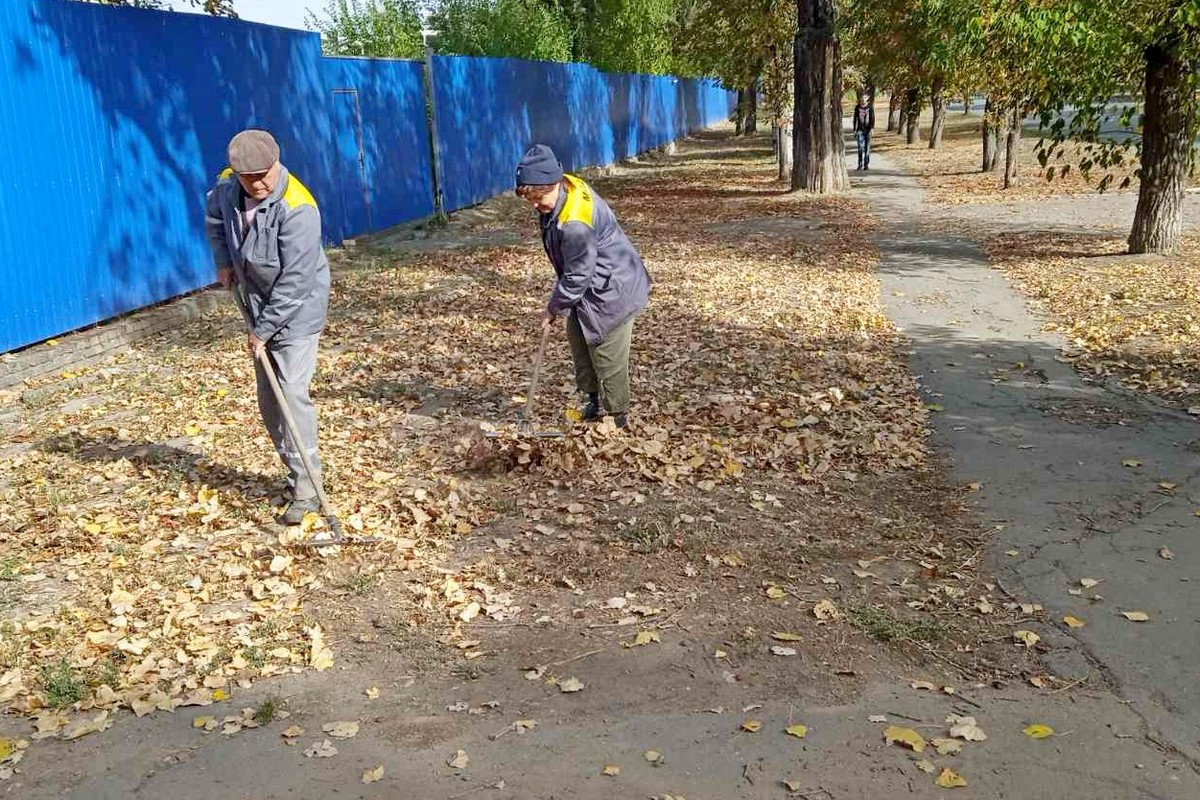 У Нікополі ремонтують дороги, які не ремонтувалися ніколи – які ще роботи виконують комунальники